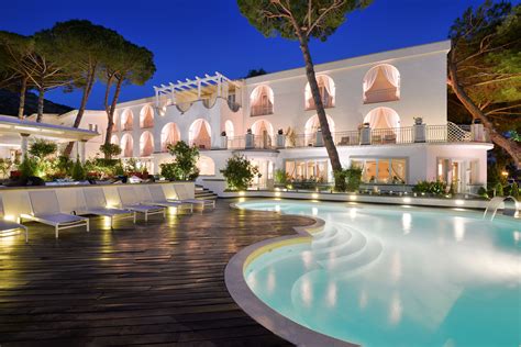 Migliori 5 stelle hotels a isola di ischia su tripadvisor: Specializzati in Siti Web per Hotel di lusso, servizi ...