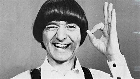 Check spelling or type a new query. Un ídolo sin tiempo: Carlitos Balá cumple hoy 95 años ...