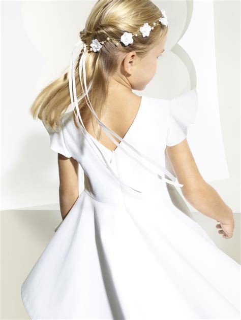 Robe blanche de la collection Cérémonie Jacadi pour les petites filles