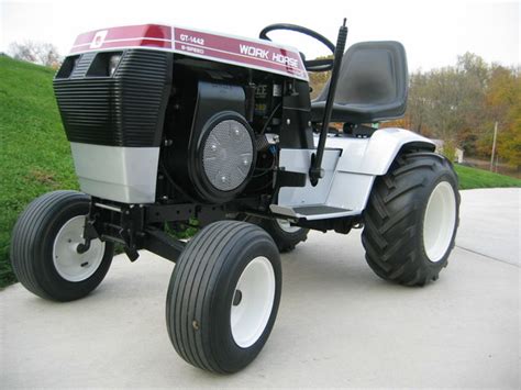 If you do not see the wheel horse part you need. IMG-2531.JPG - 1978-1984 - RedSquare Wheel Horse Forum