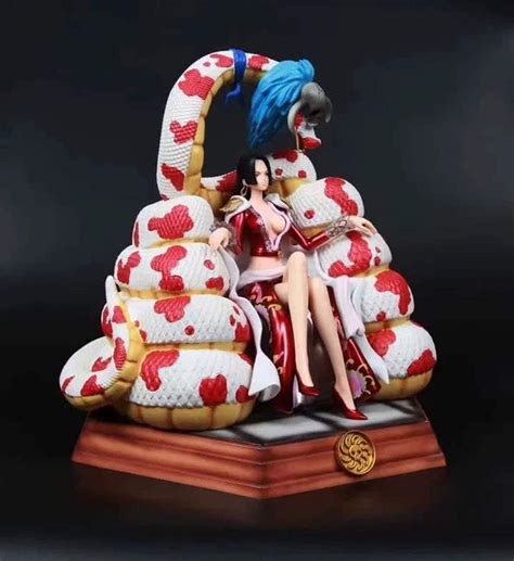 Skwenp One Piece Sitting Position Boa·hancock Pvc Anime Cartoon Game Character Model