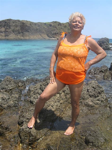 Sexy Grandma Flora On The Rocks Panama Dkalamidas Flickr