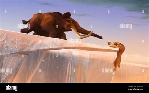 Manny Diego Ice Age 2002 Stock Photo Alamy