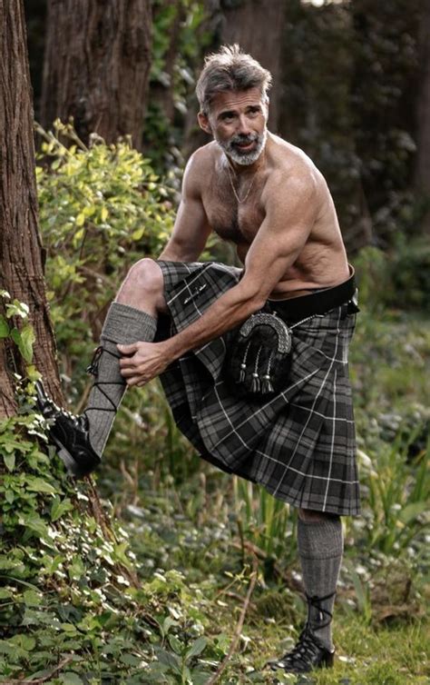 Book Boyfriends In Kilt Men In Kilts Hot Scottish Men Kilt