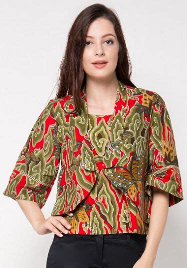 (antaranews kalsel/bayu pratama s.) baju muslim 20+ Model Baju Batik Wanita Danar Hadi Terbaru 2019 | Model Baju Batik Kantor