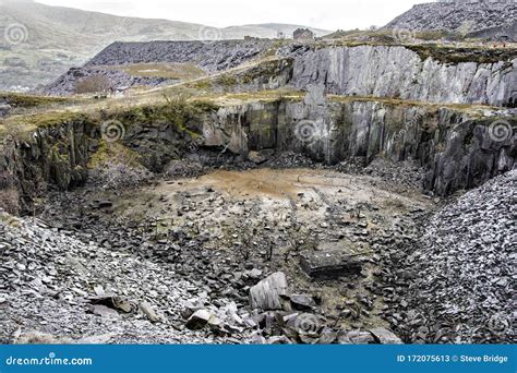Dali S Hole Dinorwic Slate Quarry Llanberis Stock Image Image Of