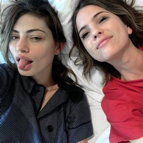 Shelley Hennig Without Makeup No Makeup Pictures Makeup Free Celebs