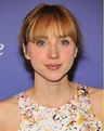 Zoe Kazan All Body Measurements Including Boobs Waist Hips And More ...