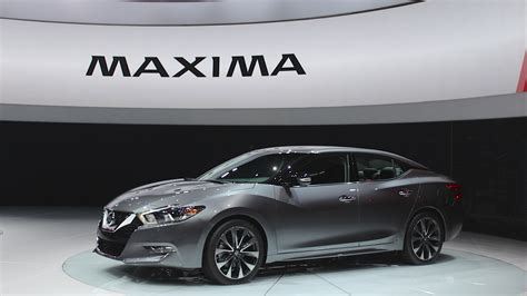 Nissan Hopes To Invigorate Its 4 Door Sports Car With 2016 Maxima