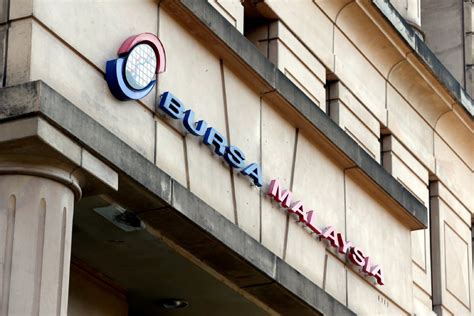 Bursa Malaysia Opens Higher But Retreats Slightly Thereafter New