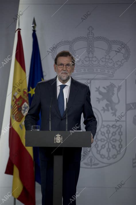 El Presidente Mariano Rajoy Preside El Consejo De Ministros