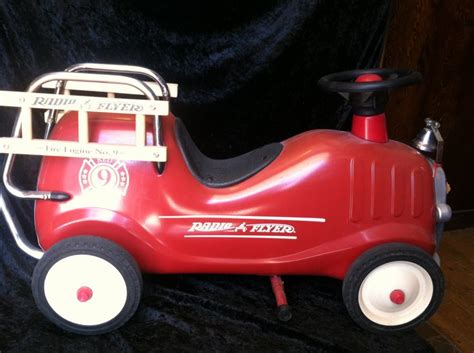 Vintage Radio Flyer Firetruck Engine 9 With Working Bell And Etsy
