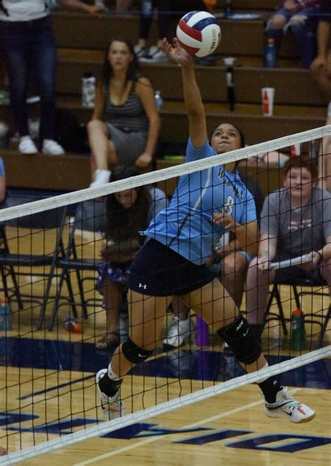 Smugmug Photo Gallery For Widefield Girls Volleyball Vs Sierra 26 Aug