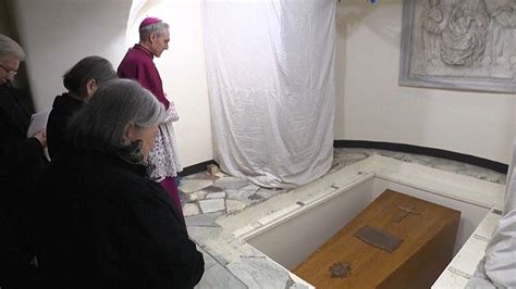 Benedict Xvi Buried In Vatican Crypt