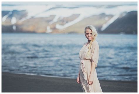 Model Shoot In Iceland Leentje Loves Light