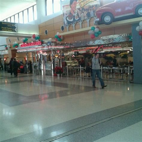 Terminal C Food Court Airport Food Court In Newark