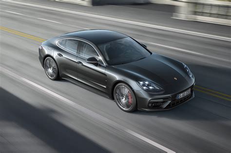 The Key Technologies Inside The 2017 Porsche Panamera Turbo