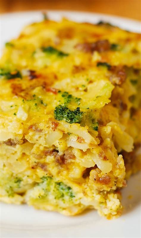 Breakfast Casserole With Shredded Hash Brown Potatoes Broccoli