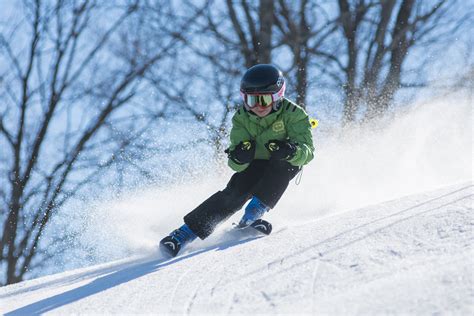 Download Snow Winter Skiing Sports 4k Ultra Hd Wallpaper