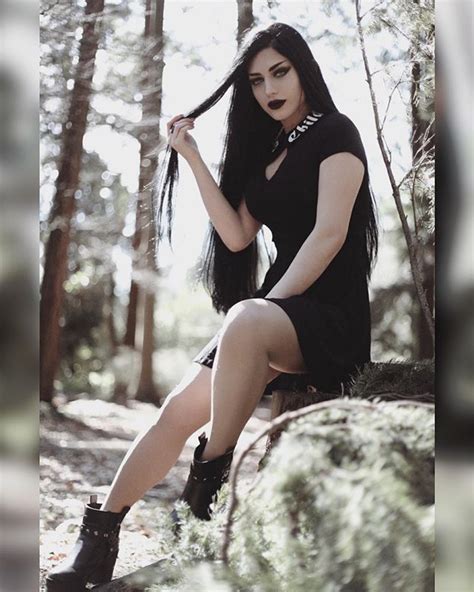 Mahafsoun Mahafsoun Instagram Photos And Videos Gothic Girls Goth