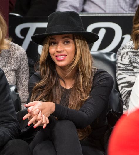 45 Of Beyonces Best Courtside Moments Photos 979 The Box