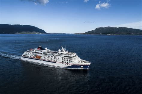 Ttg Luxury Travel News First Look At Hapag Lloyd Cruises New