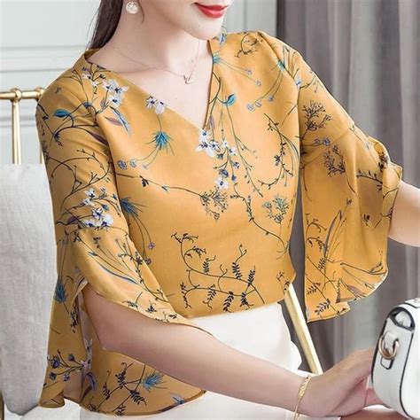 Women Summer Style Flower Printed Blouses Shirts Lady Casual Short