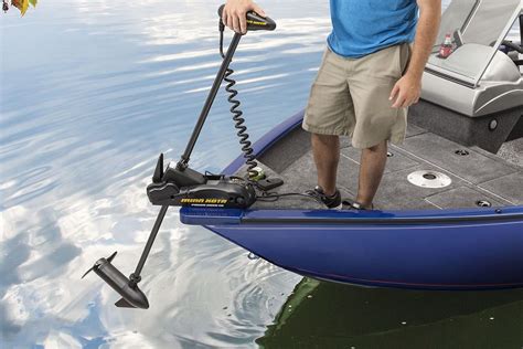 Best Trolling Motors For Better Mobility In The Water