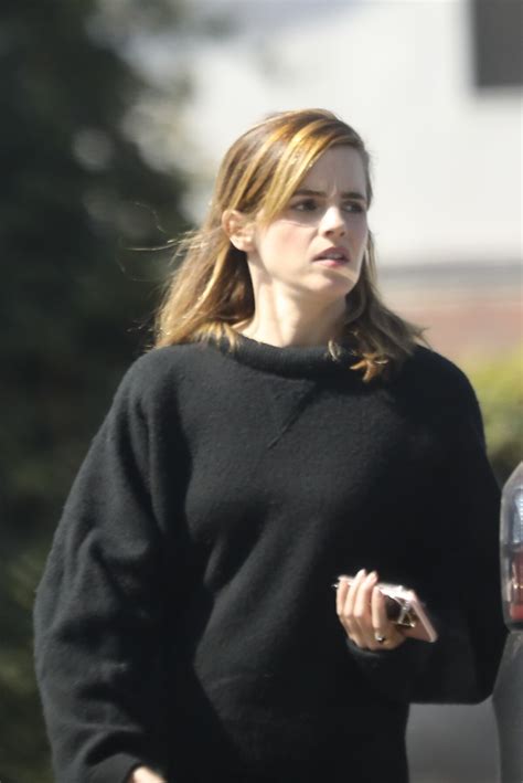 Photo Exclusif Emma Watson La Sortie D Un Centre De Soins