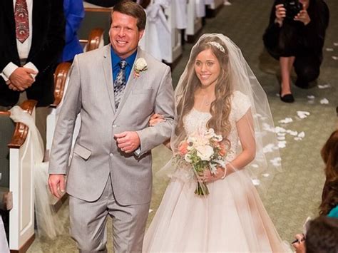 8 Cant Miss Details From Jessa Duggar And Ben Seewalds Wedding