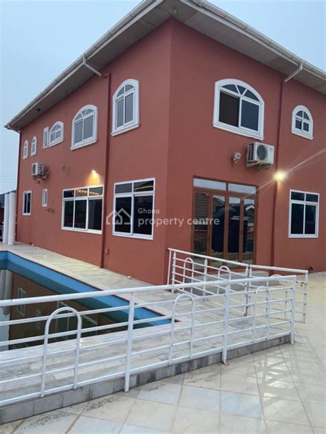 For Sale Luxury Home In A Prime Neighbourhood Trasacco East Legon Accra 5 Beds 5 Baths