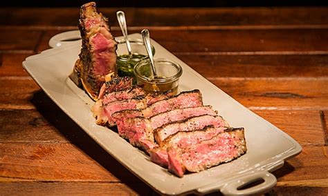 The florentine steak (called bistecca alla fiorentina or simply la bistecca) is a serious matter in florence, no jokes with the ciccia (meat in florentine slang)! VaiVai - Steaks, Burger, GINBar & Lounge - Ab 64,90 ...