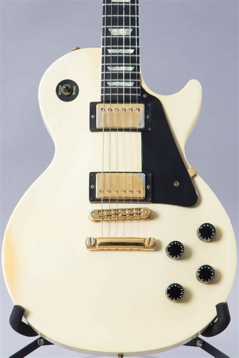 1991 Gibson Les Paul Studio Alpine White Guitar Chimp