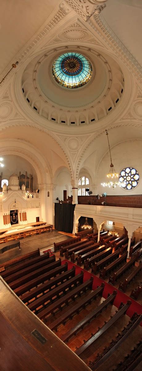 Sinagoga In Novi Sad Film In Serbia