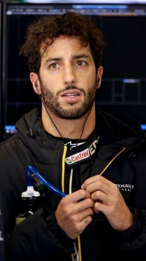 Pin By TrisRzm On Daniel Ricc In Daniel Ricciardo Daniel Ricky Bobby