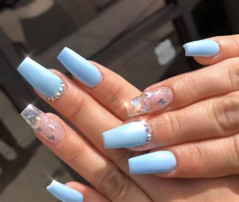 Pin By Lyanni Alvarez On Nails Clear Acrylic Nails Blue Acrylic