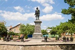 Monumento del emperador ruso peter i.taganrog, rusia | Foto Premium