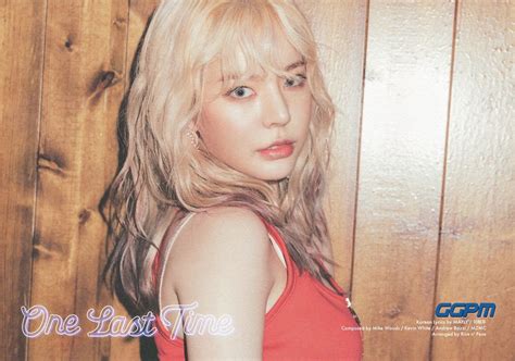 Girls Generation 6th Album Holiday Night Booklet Preview All Night Ver 소녀시대 소녀 사진