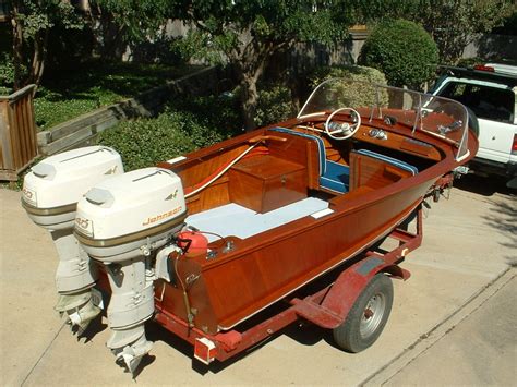 Twin Engines Perfect Runabout Boat Classic Wooden Boats Outboard Boat Motors