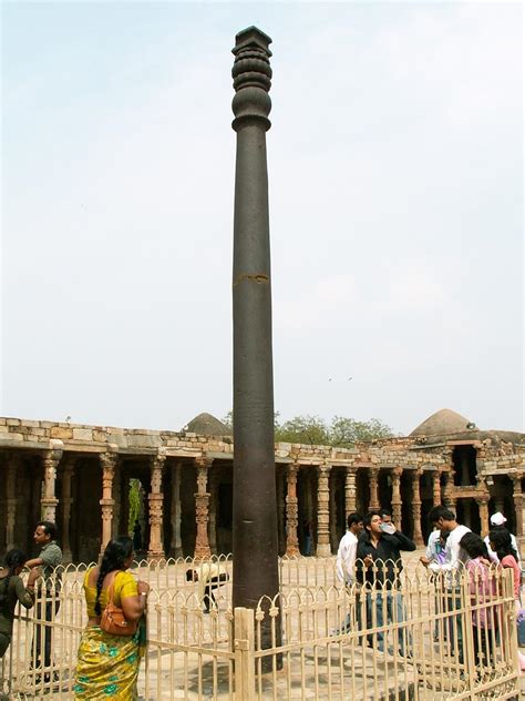 IRON PILLAR OF DELHI - DELHI Photos, Images and Wallpapers, HD Images, Near by Images ...