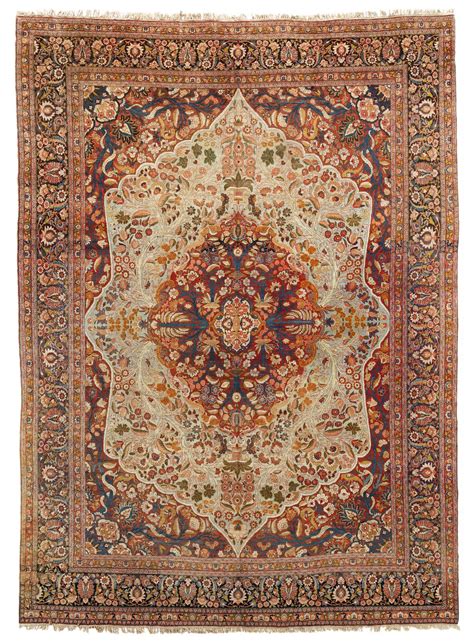 Antique Tabriz carpet - Farnham Antique Carpets