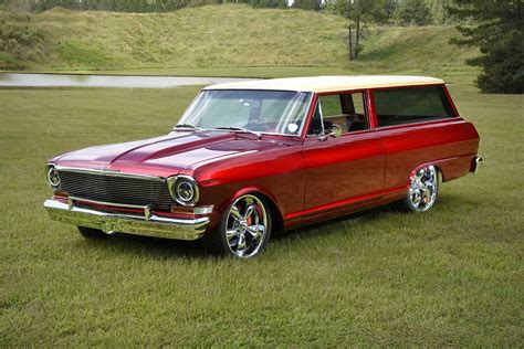 1963 Chevrolet Nova Custom Wagon Front 34 230386