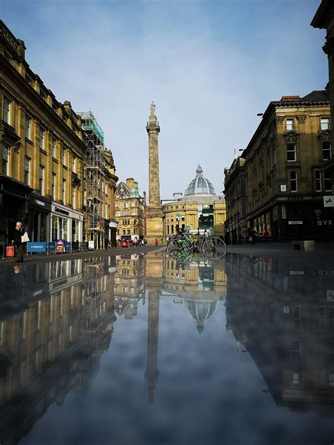 Greys Monument Newcastle Upon Tyne Dream Travel Destinations