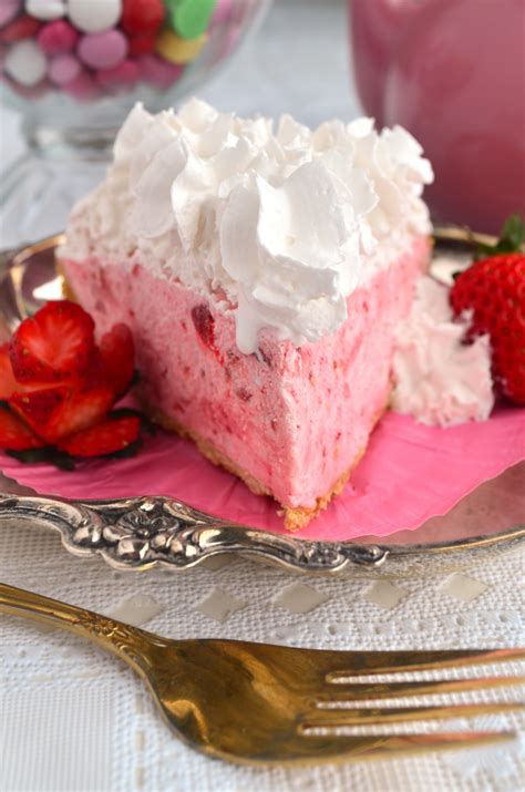 Easy Three Step Strawberry Cream Pie Recipe Strawberry Cream Pies