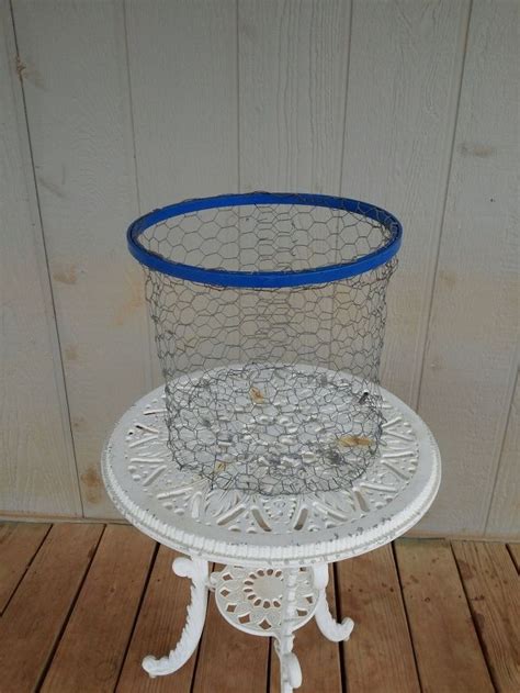 One Painted Embroidery Hoop And Some Chicken Wire Hometalk