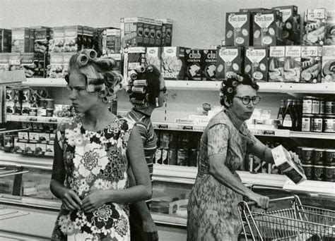 Ahh The 60s When Women Ran Errands In Their Curlers Vintage Photos