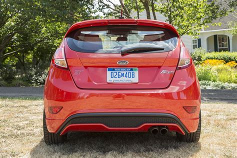 How To Fit An St Rear Diffuser Onto A 2015 Zetec Ford Fiesta Club