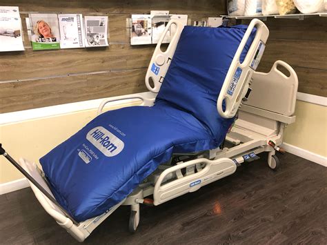 Hospital bed mattresses are reasonably a distinct and universal field of medical supplies, with several produced to target the most precise illnesses. Hill-Rom Versacare Bed Frame With Integrated P500 Air ...