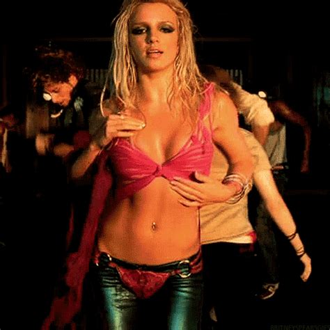 Britney Spears vuelve y esto es lo que nos gustaría comentarle Música