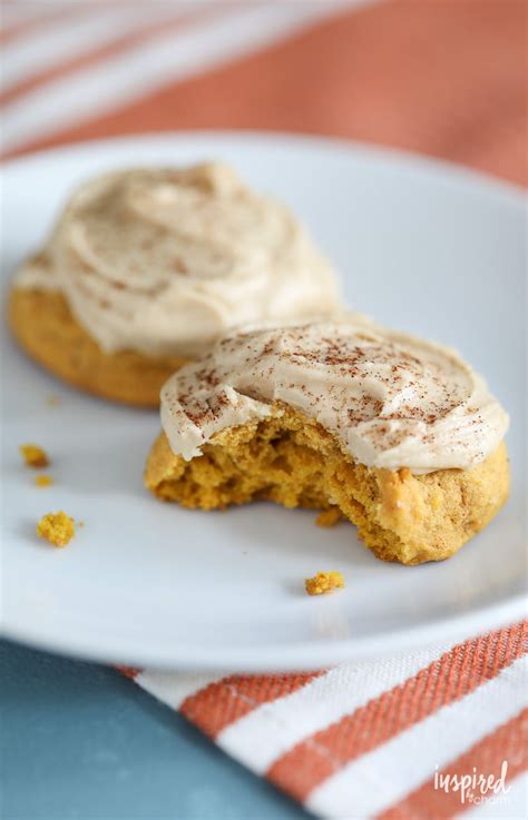 these pumpkin spice latte cookies are the perfect fall dessert recipe fallbaking pumpkinspice